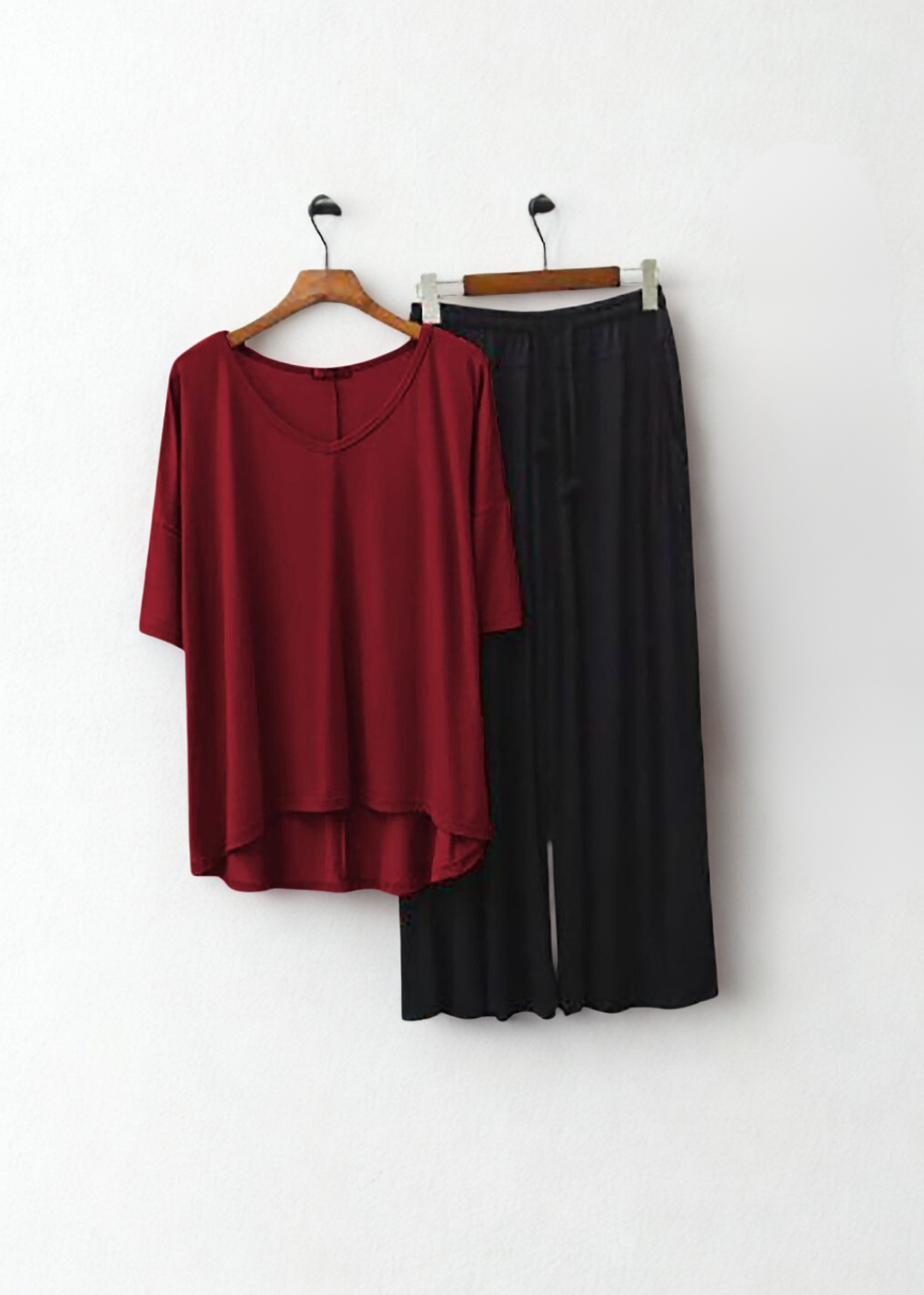 Plain Maroon V Neck T Shirt with (Black Palazzo)