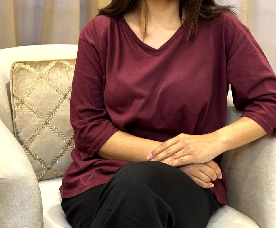 Plain Maroon V Neck T Shirt with (Black Palazzo)