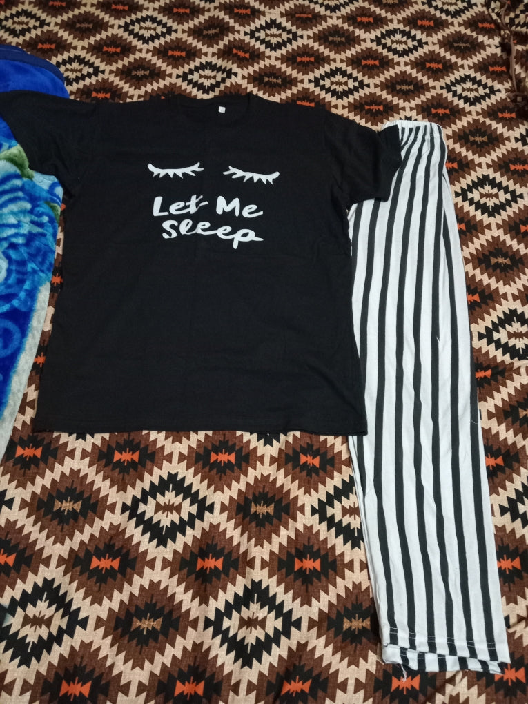Black LET ME SLEEP DESIGN Nightwear